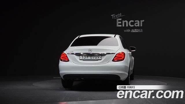 Mercedes-Benz C-Class C200