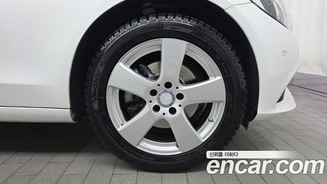 Mercedes-Benz C-Class C200