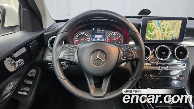 Mercedes-Benz C-Class C200