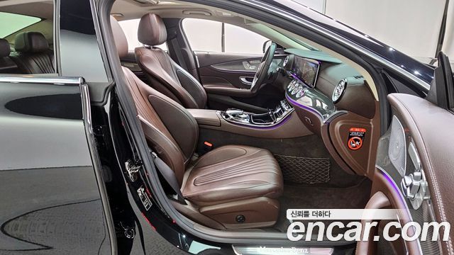 Mercedes-Benz CLS-Class CLS300d AMG Line