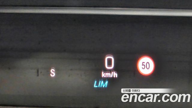 Mercedes-Benz CLS-Class CLS300d AMG Line