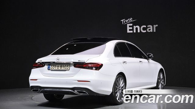 Mercedes-Benz E-Class E350 4MATIC AMG Line