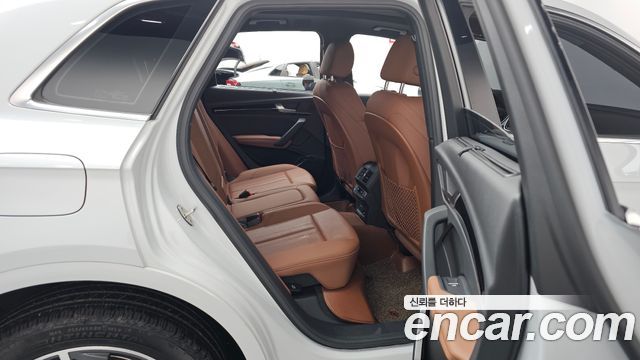 Audi Q5 45 TFSI Quattro Premium