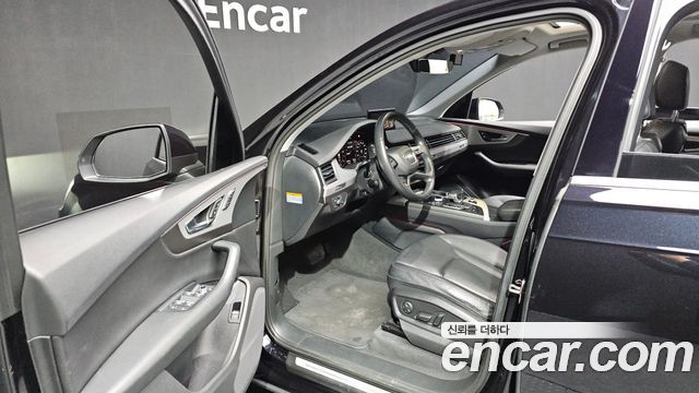 Audi Q7 45 TFSI Quattro