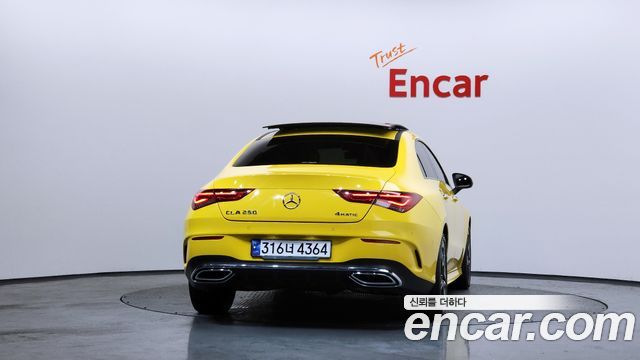 Mercedes-Benz CLA-Class CLA250 4MATIC