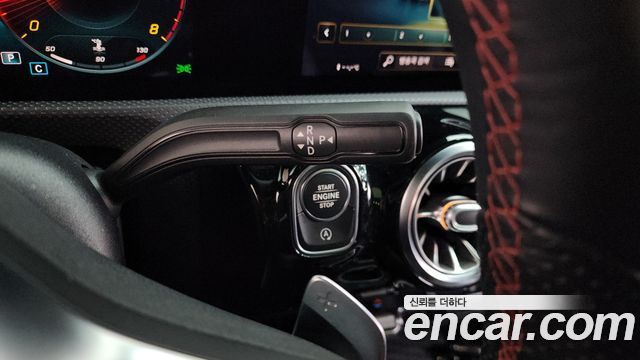 Mercedes-Benz CLA-Class CLA250 4MATIC