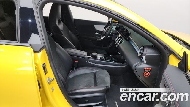 Mercedes-Benz CLA-Class CLA250 4MATIC
