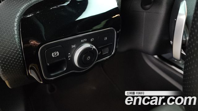 Mercedes-Benz CLA-Class CLA250 4MATIC