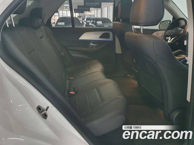 Mercedes-Benz GLE-Class GLE300d 4MATIC