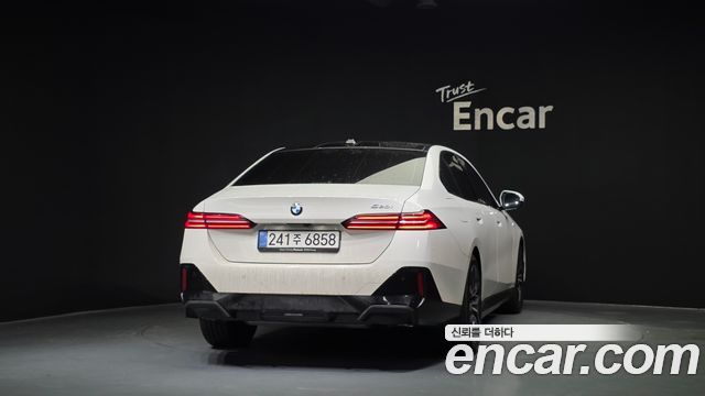 BMW 5-Series 520i M Sport