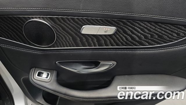 Mercedes-Benz GLC-Class GLC220 d 4MATIC Premium