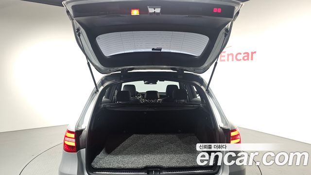 Mercedes-Benz GLC-Class GLC220 d 4MATIC Premium