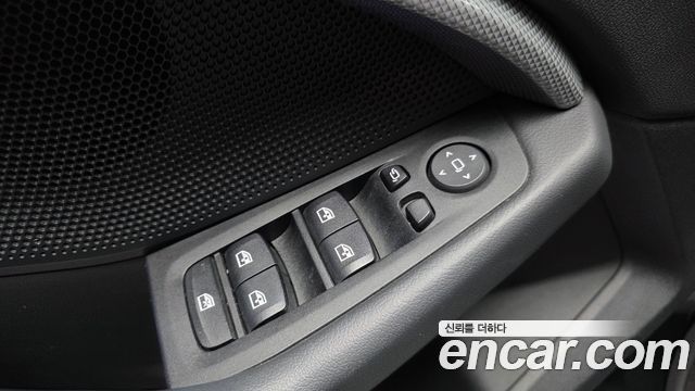BMW 2-Series 220i Advantage