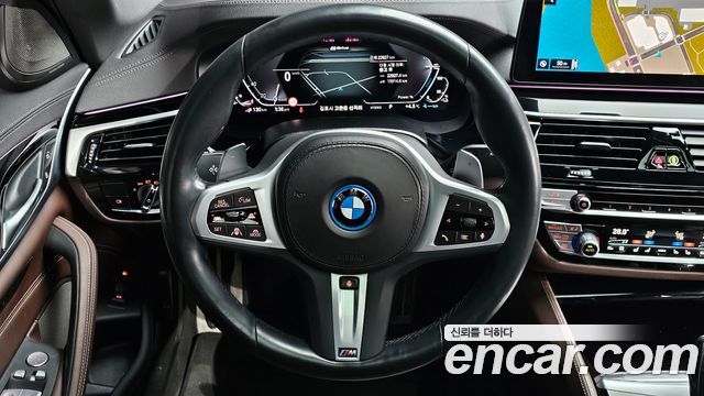 BMW 5-Series 530e M Sport