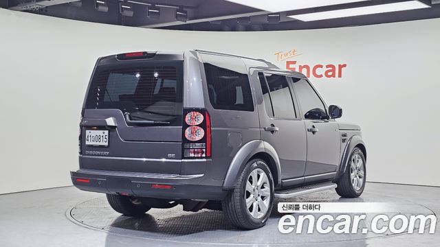 Land Rover Discovery 3.0 SDV6 SE