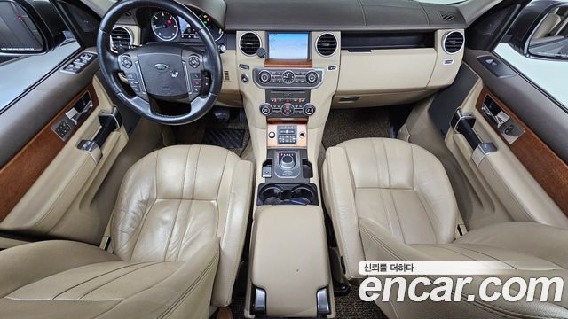 Land Rover Discovery 3.0 SDV6 SE