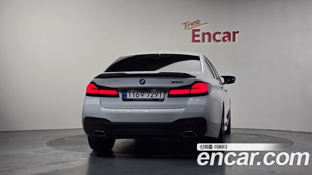 BMW 5-Series 530i M Sport Package