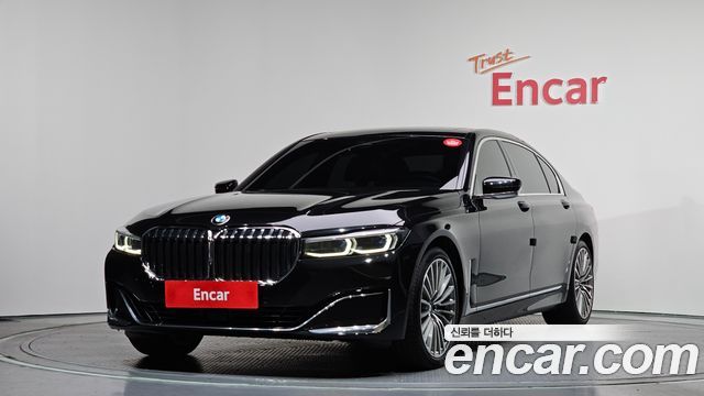 BMW 7-Series 740Li xDrive Design Pure Excellence