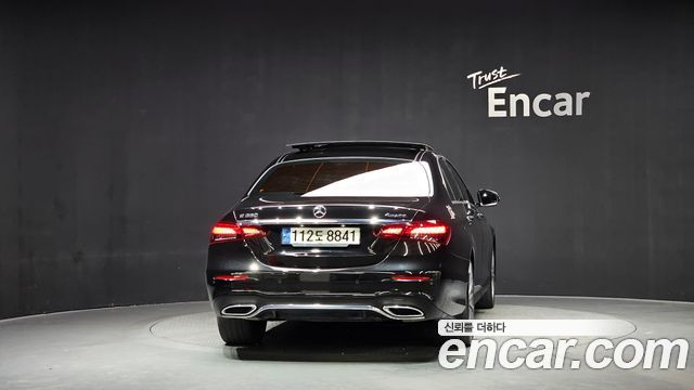 Mercedes-Benz E-Class E350 4MATIC AMG Line