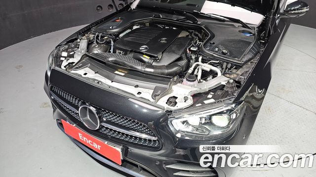 Mercedes-Benz E-Class E350 4MATIC AMG Line
