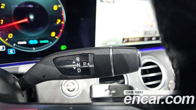 Mercedes-Benz E-Class E350 4MATIC AMG Line
