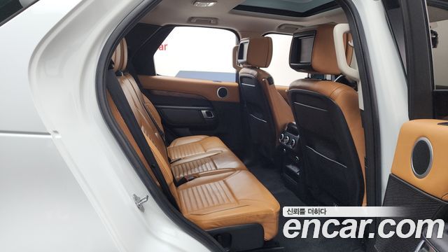Land Rover Discovery 3.0 TD6 HSE Luxury