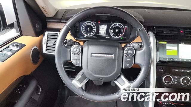 Land Rover Discovery 3.0 TD6 HSE Luxury
