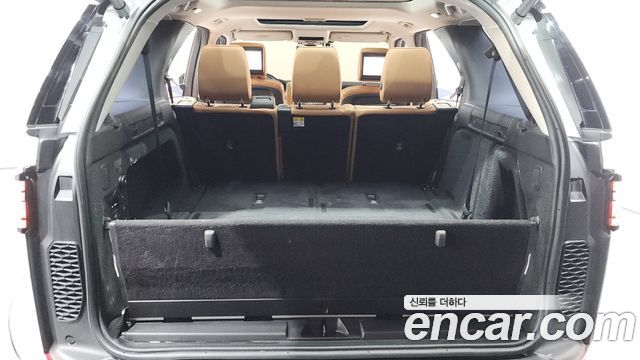 Land Rover Discovery 3.0 TD6 HSE Luxury