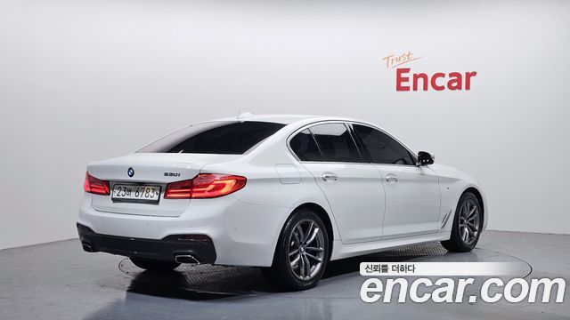 BMW 5-Series 530i M Sport Package Plus