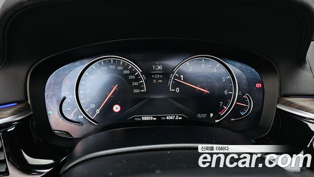 BMW 5-Series 530i M Sport Package Plus