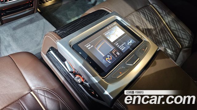 BMW 7-Series 740Li xDrive M Sport Package