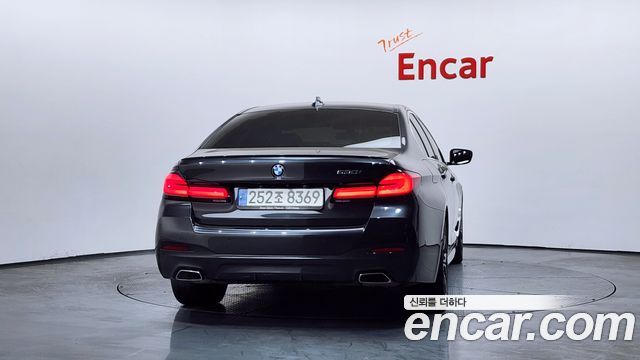 BMW 5-Series 530i M Sport Package