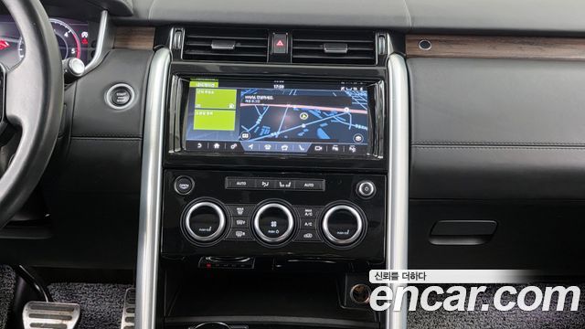 Land Rover Discovery 3.0 SD6 HSE Luxury