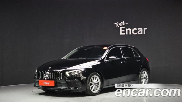 Mercedes-Benz A-Class A220 Hatchback