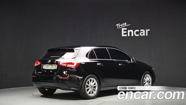 Mercedes-Benz A-Class A220 Hatchback