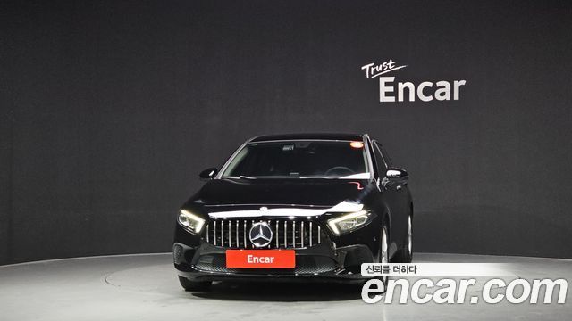 Mercedes-Benz A-Class A220 Hatchback