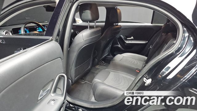 Mercedes-Benz A-Class A220 Hatchback