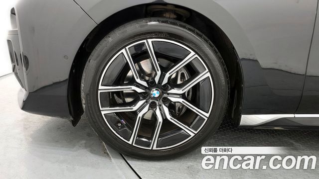 BMW 7-Series 740d xDrive M Sport