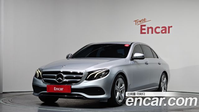 Mercedes-Benz E-Class E200 Avantgarde