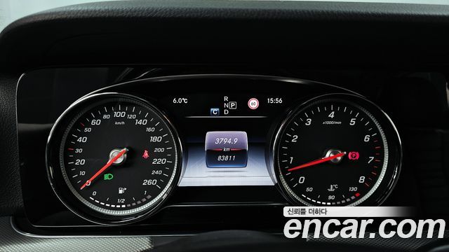 Mercedes-Benz E-Class E200 Avantgarde