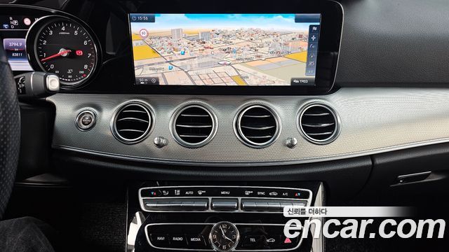 Mercedes-Benz E-Class E200 Avantgarde