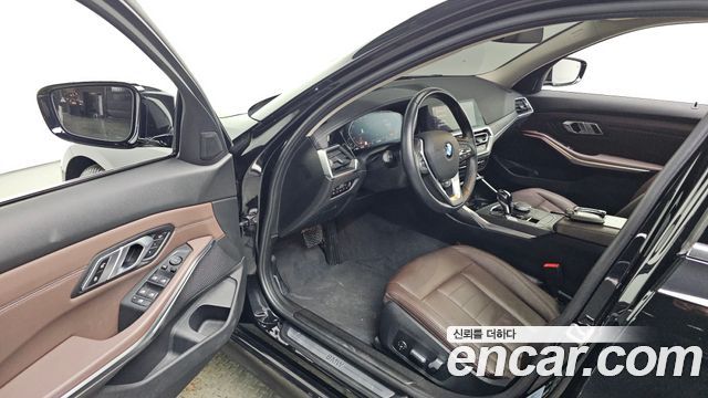 BMW 3-Series 320d Luxury