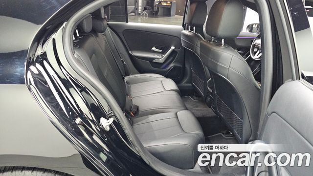 Mercedes-Benz A-Class A220 Hatchback