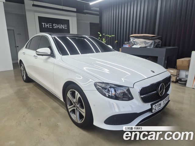 Mercedes-Benz E-Class E300 4MATIC AV Intelligent Drive