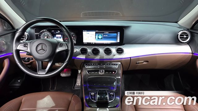 Mercedes-Benz E-Class E200 Avantgarde