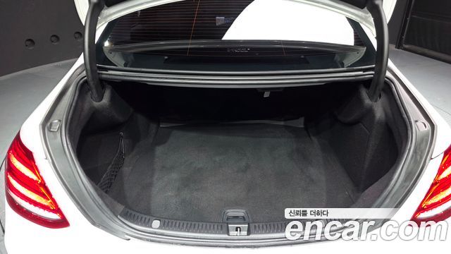 Mercedes-Benz E-Class E200 Avantgarde