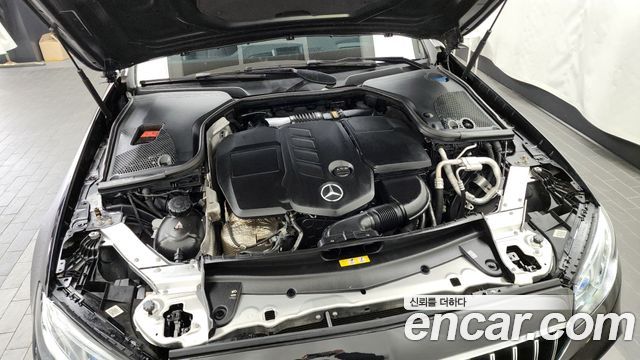 Mercedes-Benz E-Class E220d Coupe