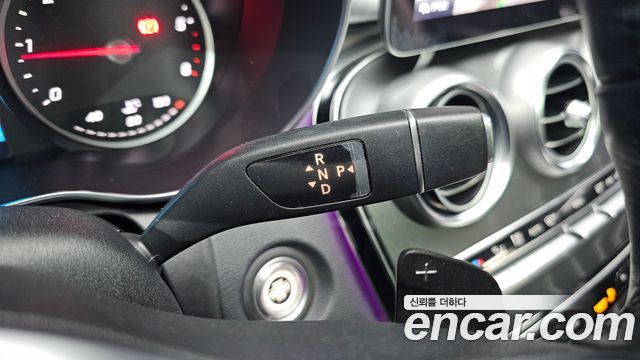 Mercedes-Benz C-Class C220 d 4MATIC AMG Line