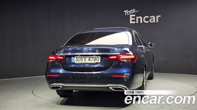 Mercedes-Benz E-Class E350 4MATIC Avantgarde