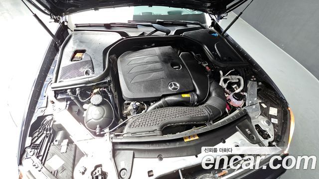 Mercedes-Benz E-Class E350 4MATIC Avantgarde